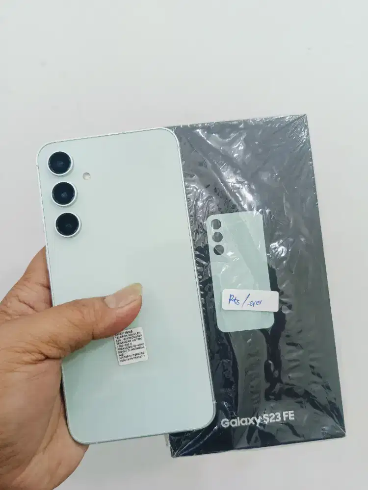 Samsung s23 fe 8/128 ori fullset mulus