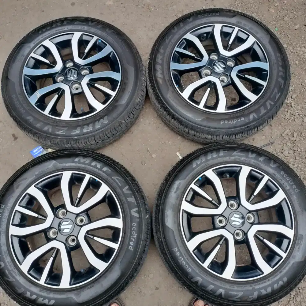 Velg original Suzuki S presso ring 14 pcd 4x100 ban 165/70 R14 4pcs