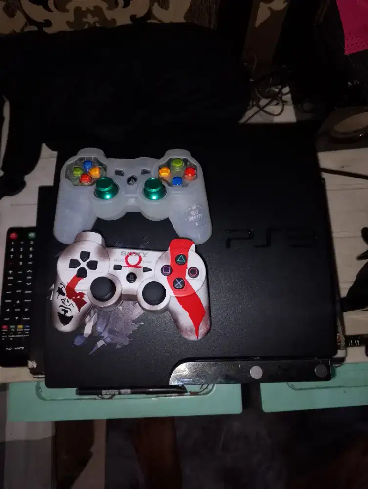 PlayStation 3 (ps3) game lumayan banyak free 2 stik