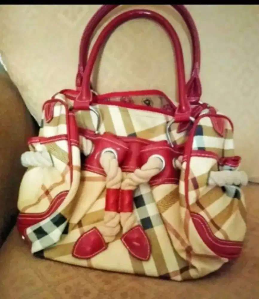 Tas wanita baru