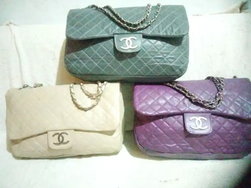 Tas wanita 3 pcs preloved bagus.no retur