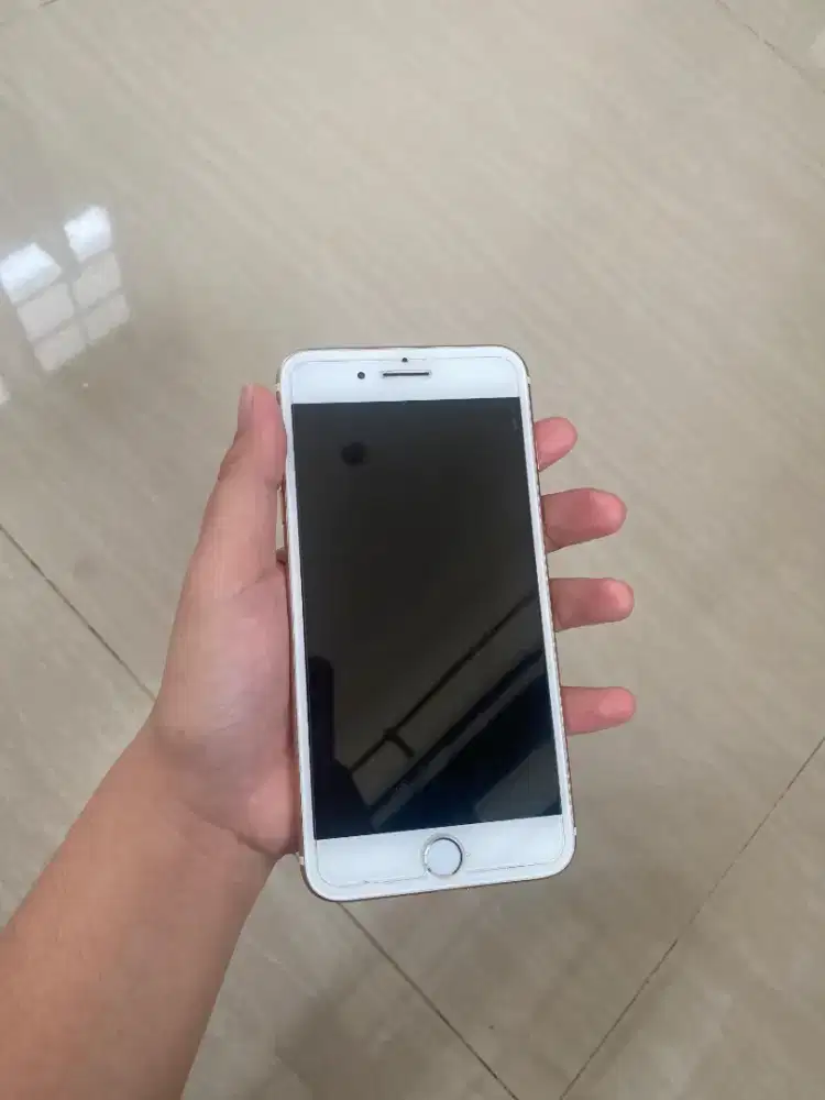Iphone 7+ 128GB like new