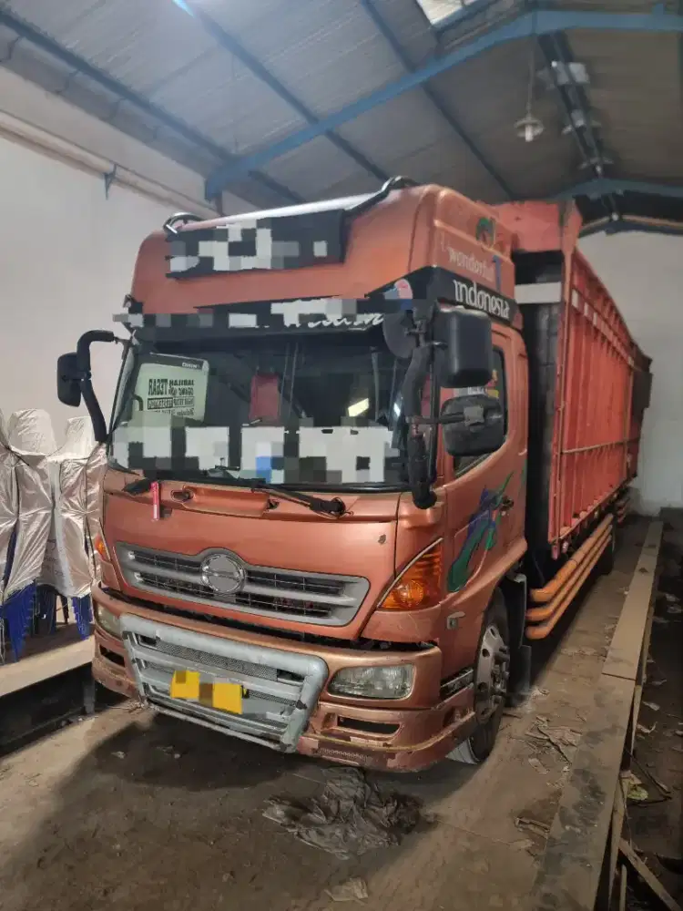 Truck hino lohan engkel bak  truk fuso nissan louhan 500