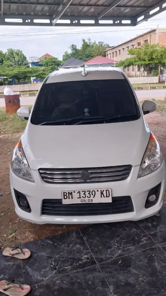 Dijual cepat suzuki ertiga GL manual