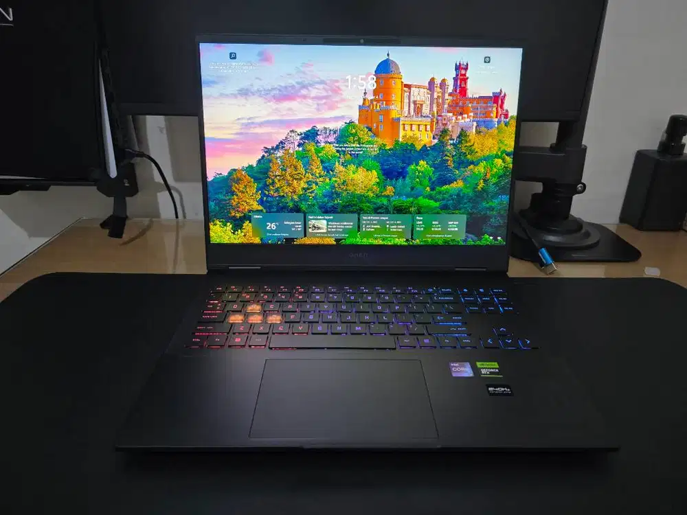 Laptop Gaming HP OMEN Transcend 16 (i9 13900HX + RTX 4070)