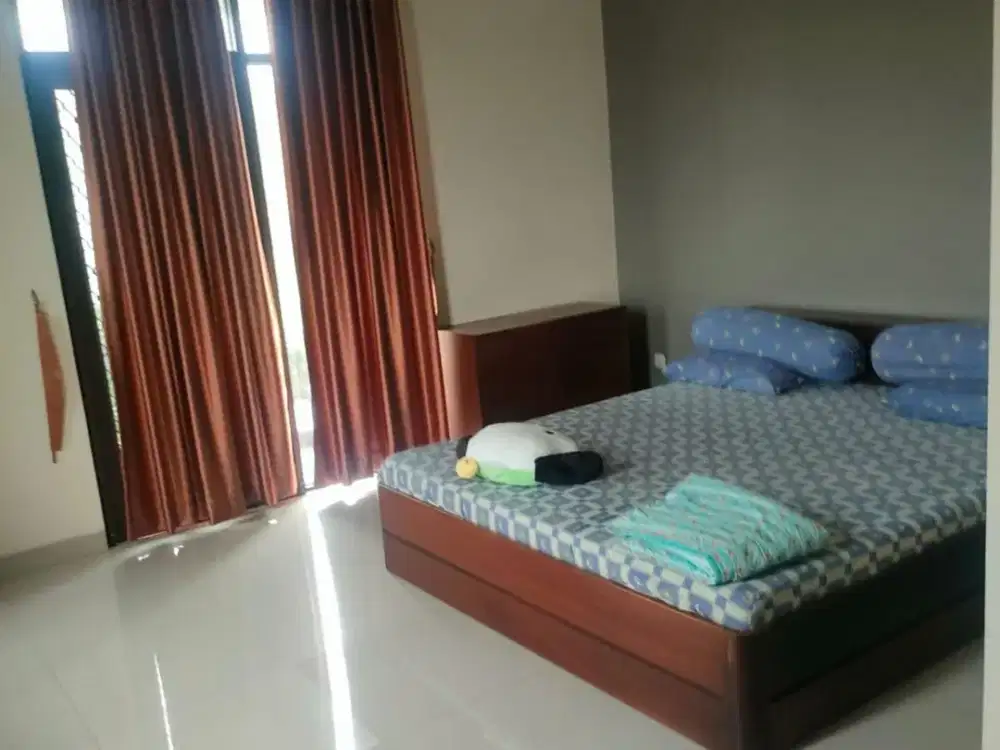 Rumah Huk luas tanah 234m2 di Cibubur, Jatikarya, Jatisampurna