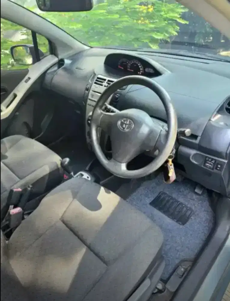 Toyota Yaris 2012 Bensin