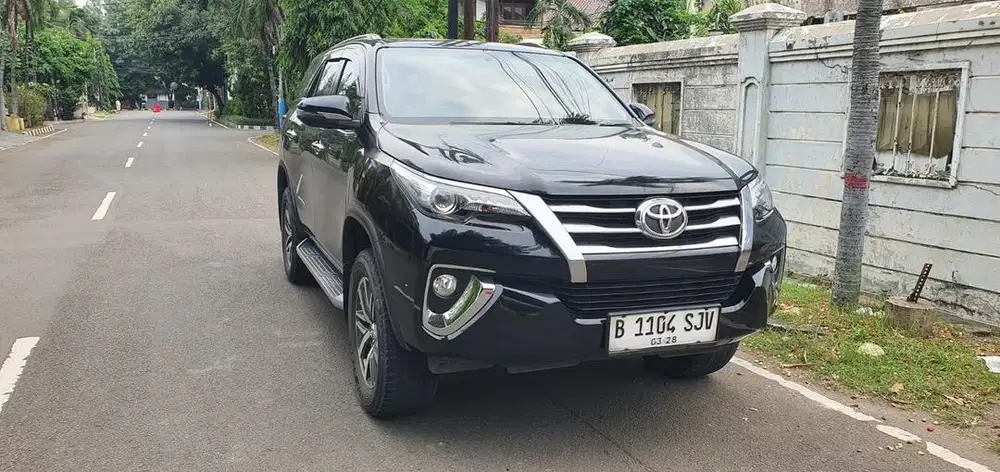 Fortuner 2.4 Vrz matic solar 2018 cash aja no kredit no riba