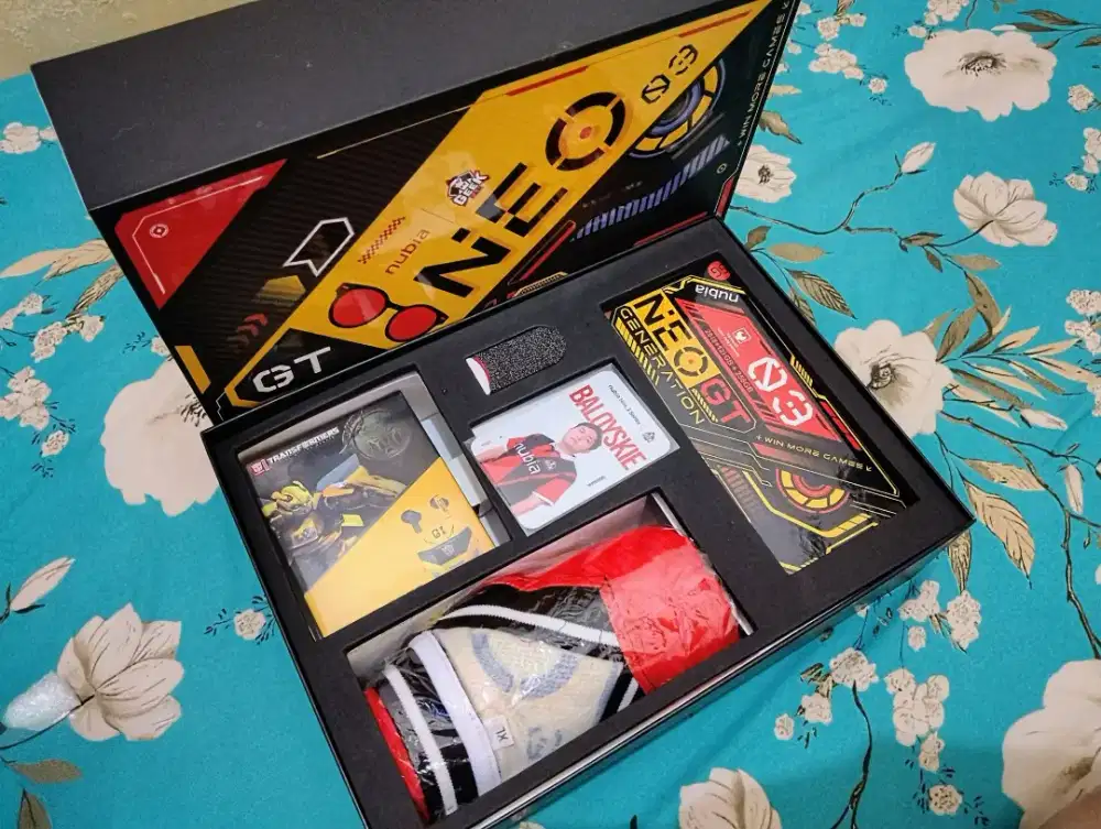 Nubia Neo 3 GT 5G Gift Box Only