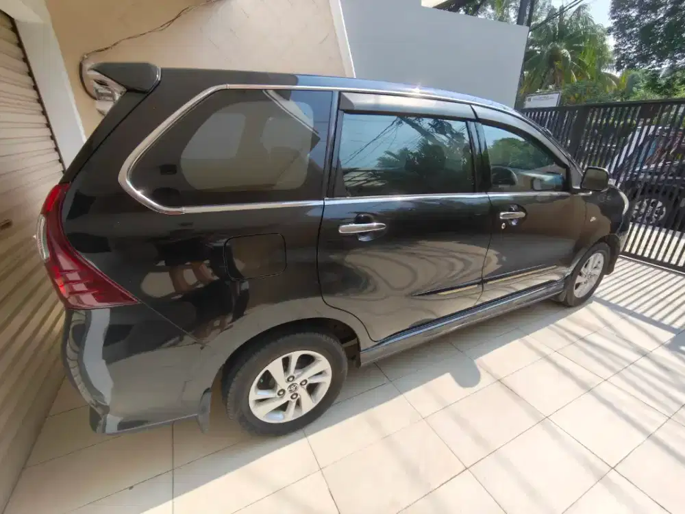 Jual Toyota Avanza Veloz 1.3AT 2015