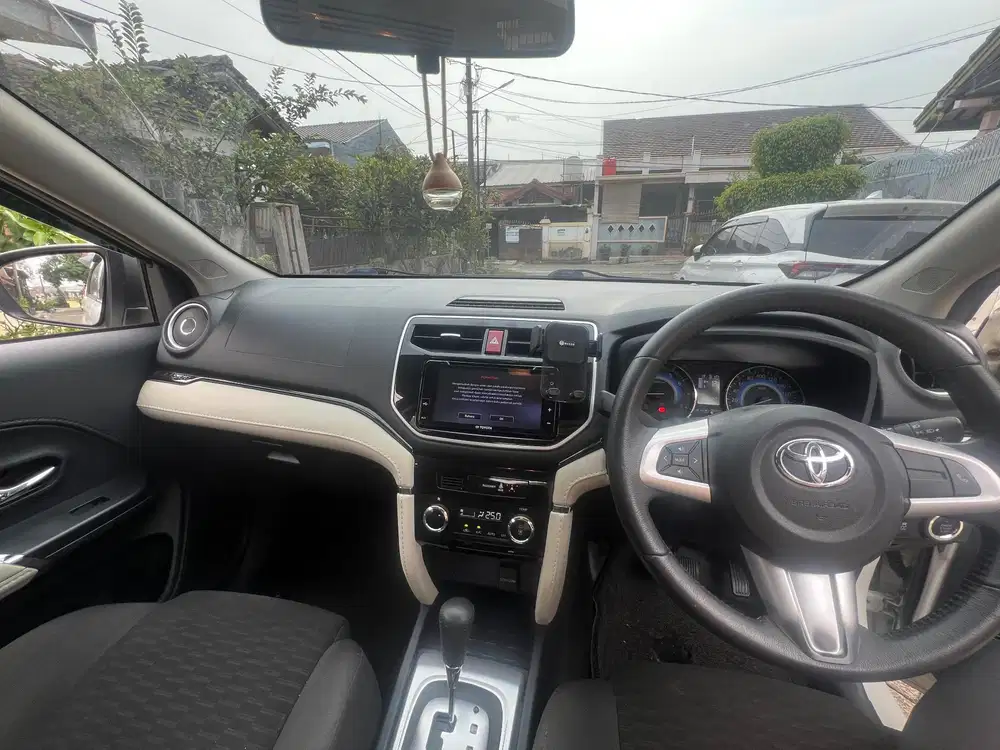 Toyota Rush 2021 Bensin