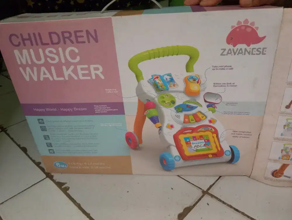 Baby Walker/alat bantu jalan ,mainan anak