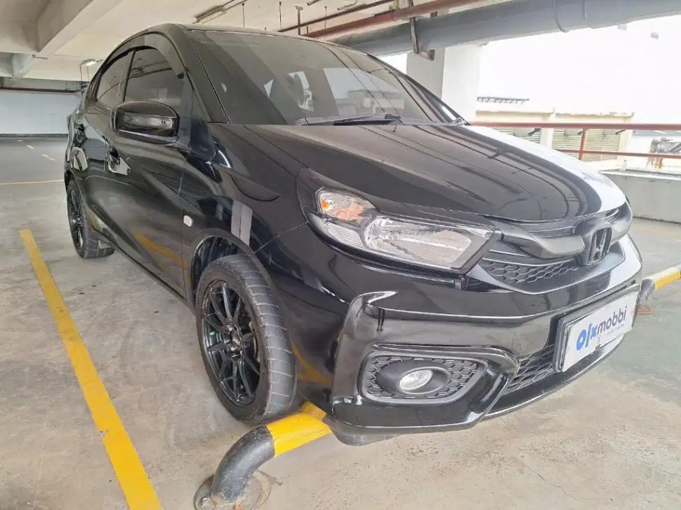 DP RENDAH Honda Brio Satya 1.2 E Bensin-AT 2023 FAZS