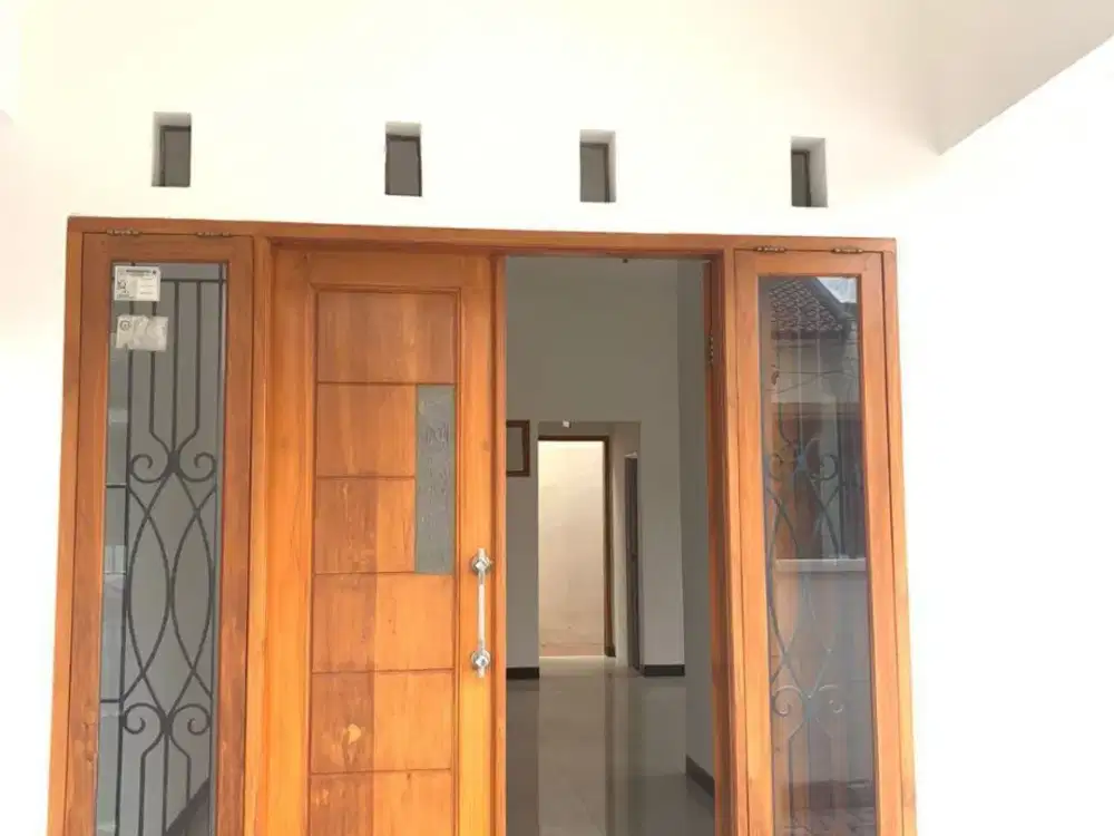 Disewa Rumah baru Renovasi di Pondok Blimbing Indah Araya Malang