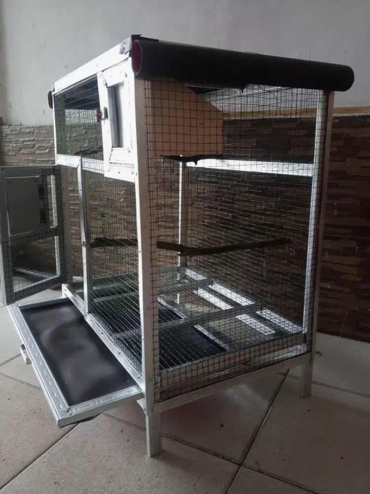 KANDANG BURUNG BAJA RINGAN MINIMALIS