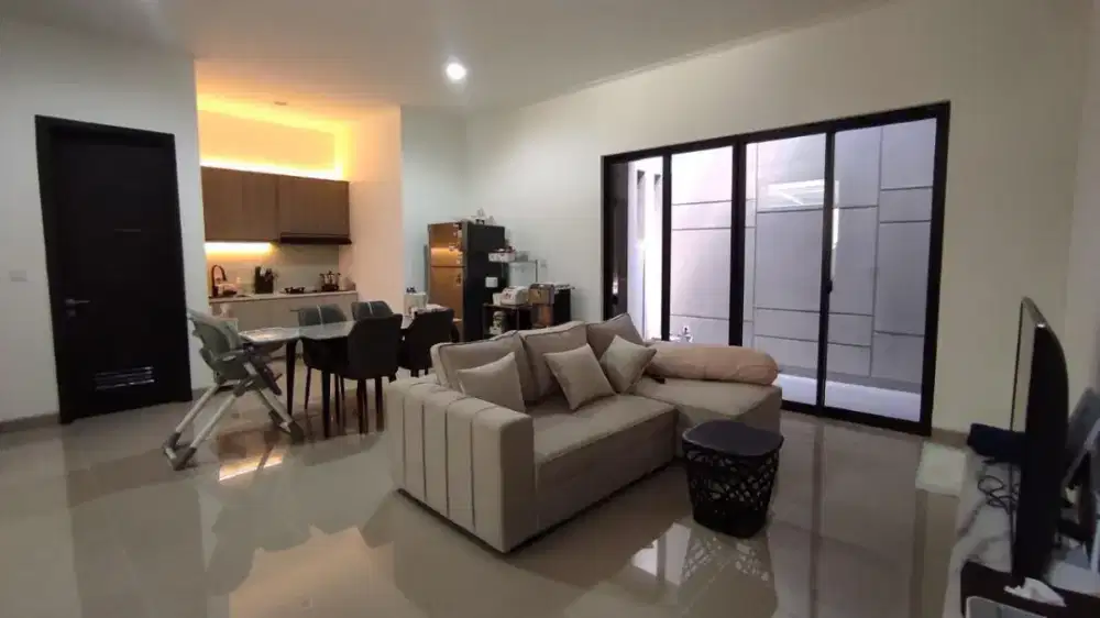 Dijual Rumah mewah siap huni, di Sedayu City Kelapa Gading, Jakarta