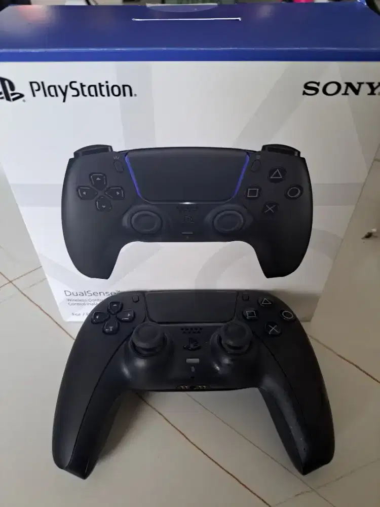 Dijual Stik PS 5 Pemakaian 3 Bulan (Sony)