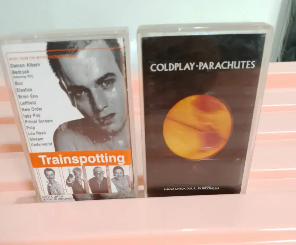 Kaset Pita Coldplay dan Ost Trainspotting