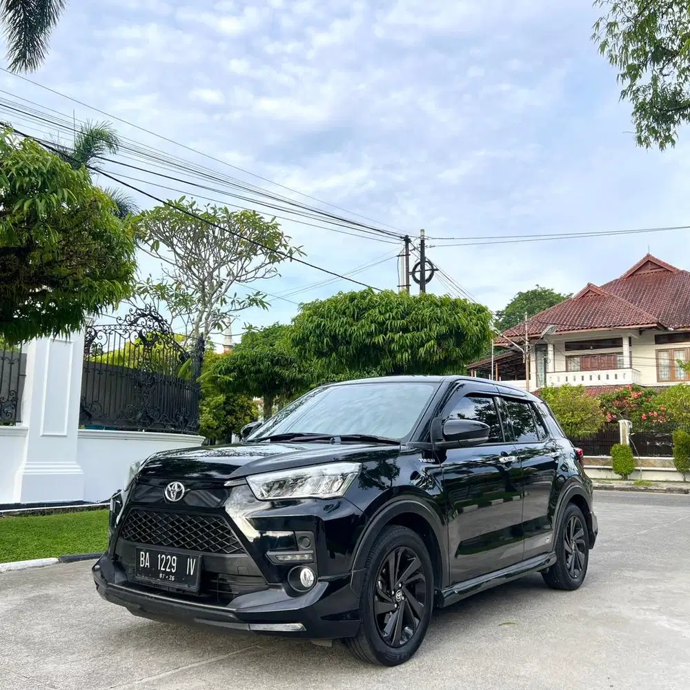 Raize gr sport turbo istimewa dp 30 jt