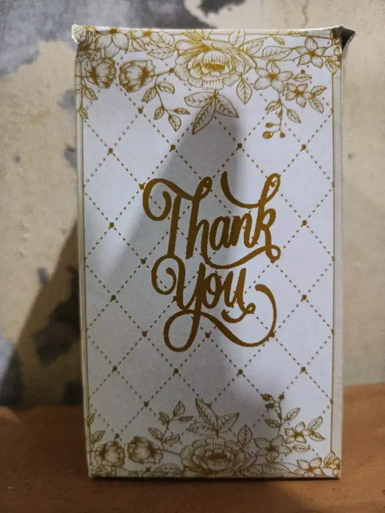 Box hadiah kecil