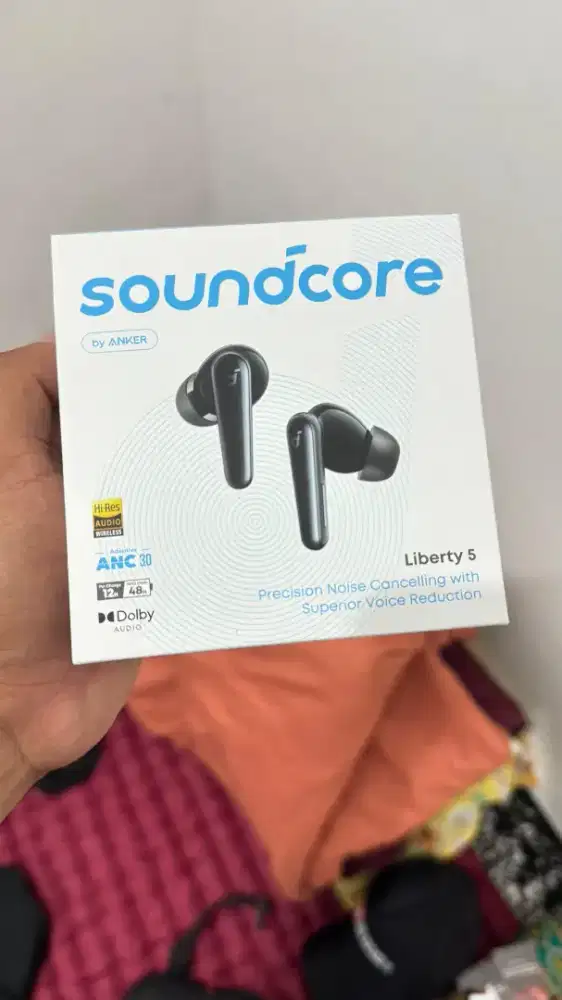 TWS soundcore liberty 5