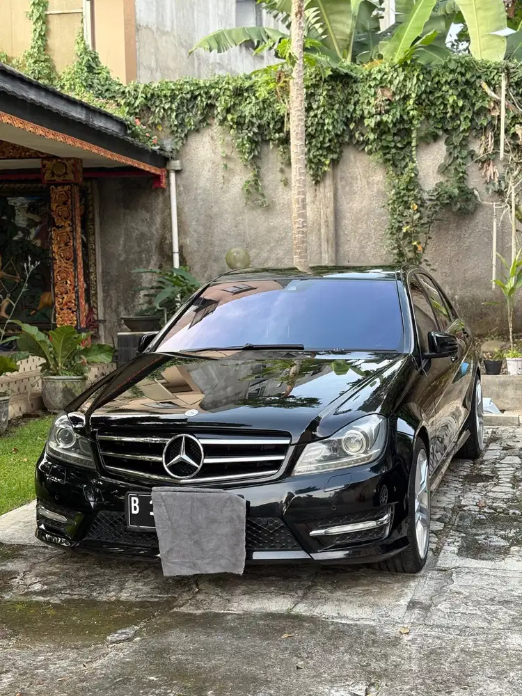 Mercy W204 C250 AMG 2011