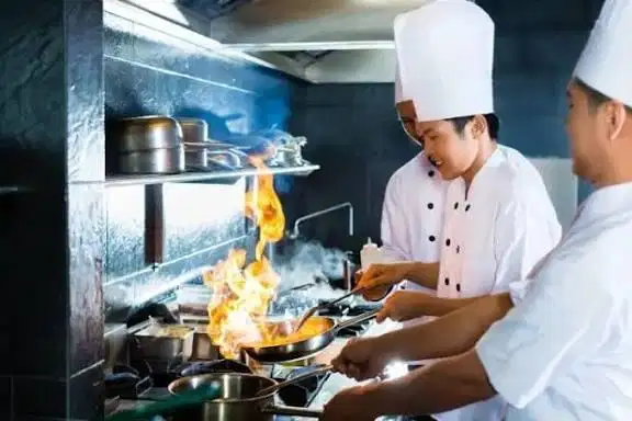 Koki/tukang masak prasmanan Langsung kirim CV