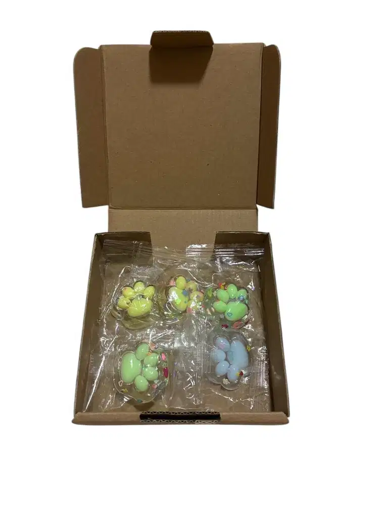 Set 5 cat paw taba squishy