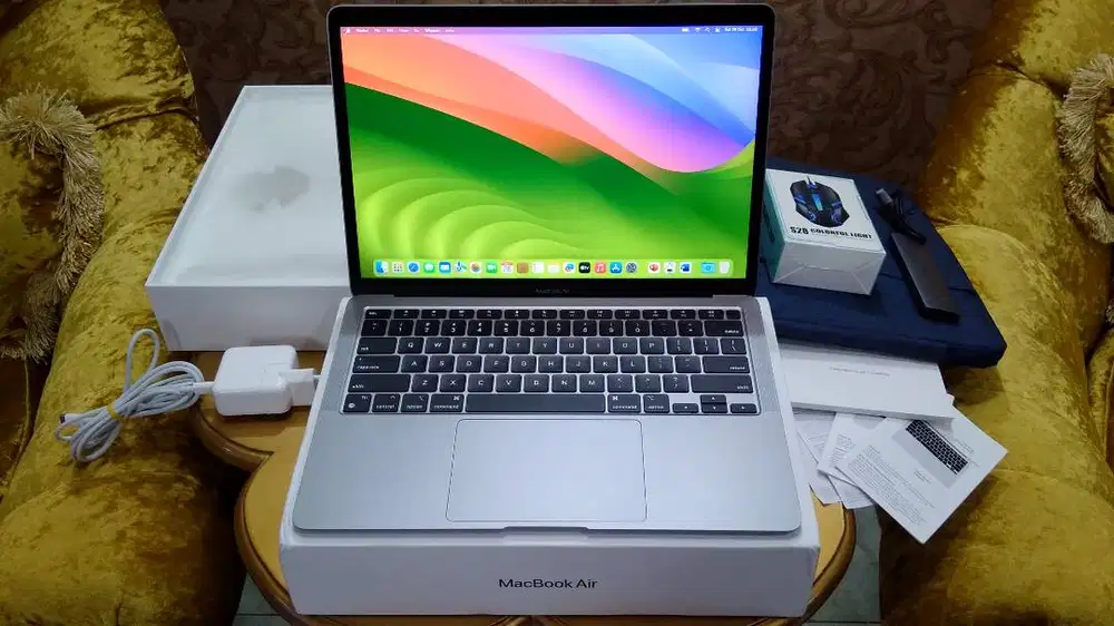 Macbook Air Retina Super Slim Kuliah Editing Zoom M1 Ram 8GB SSD 256GB