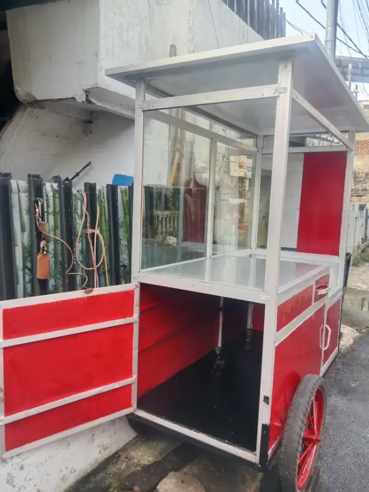 Gerobak alumunium multi fungsi  ( nego tipis)