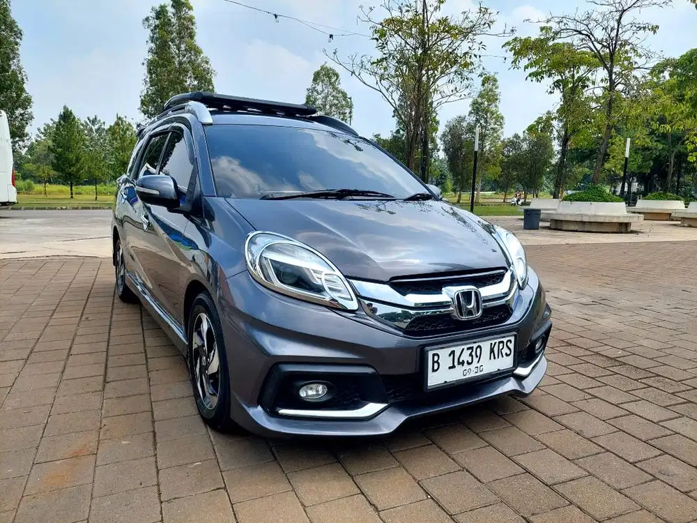 Honda mobilio rs matic 2015