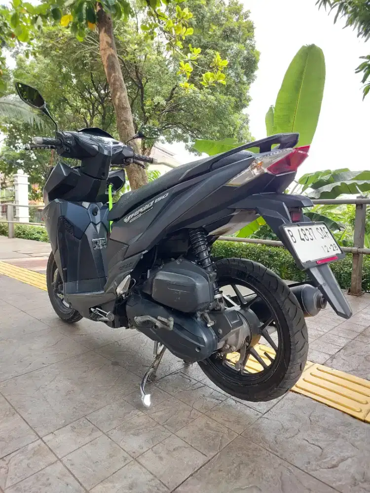 DIJUAL CASH HONDA VARIO 150 THN 2016 PAJAK IDUP SIAP PAKAI