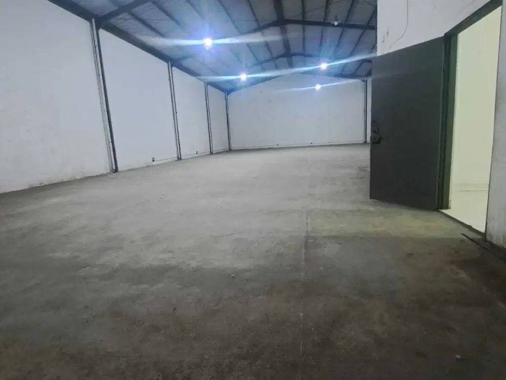 Disewakan Gudang Siap Pakai di Peta Lingkar.Selatan Bandung Kota
