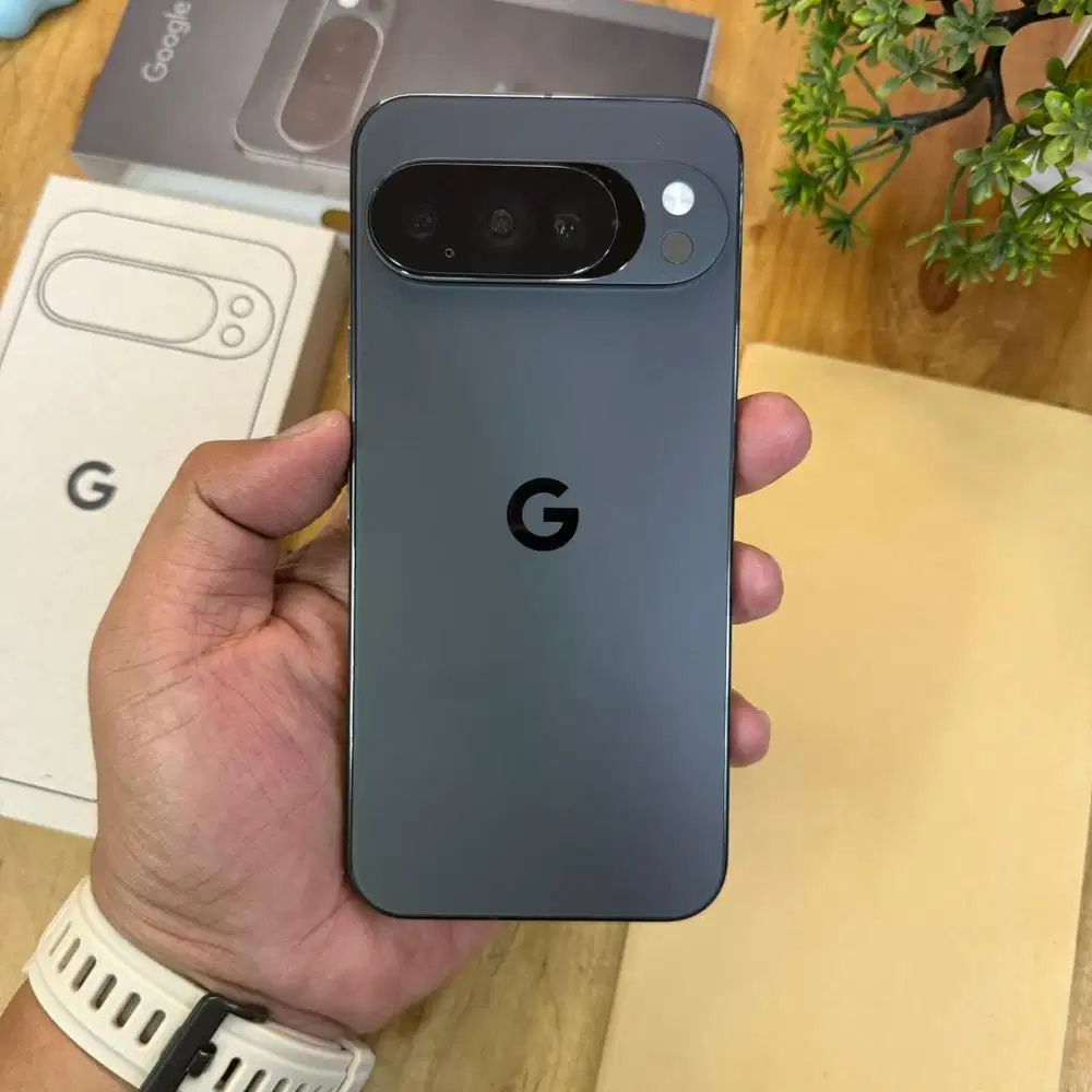 Google Pixel 10 Pro XL 5G 16/512GB Obsidian Global set Pajak resmi