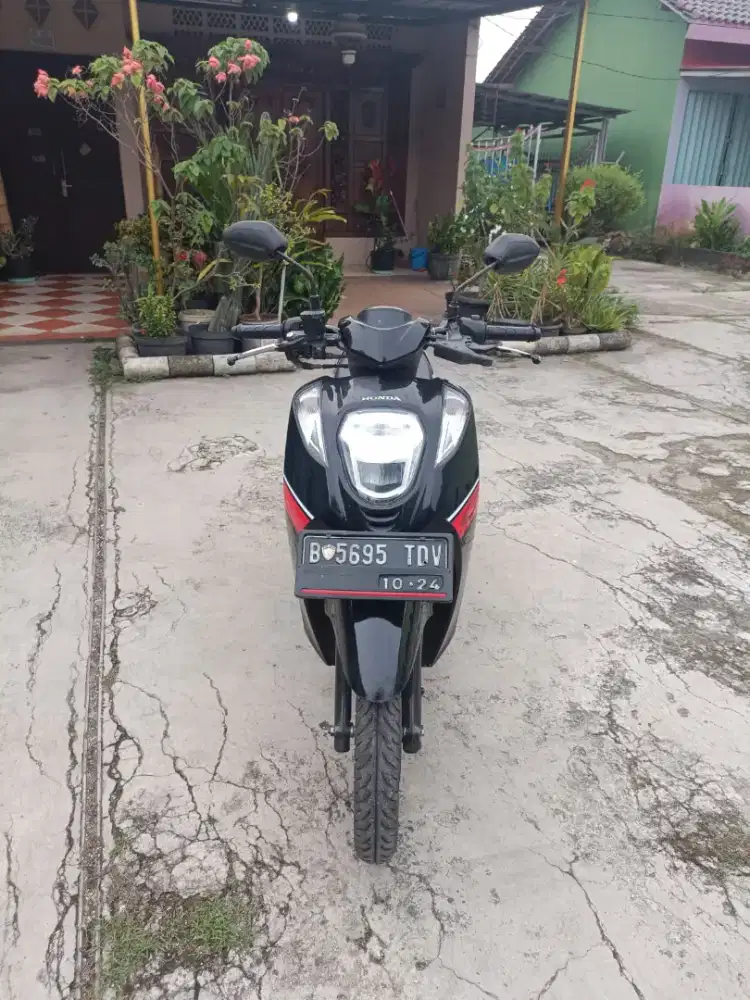 GENIO 110 CC 2019 PAJAK PANJANG ORIGINAL