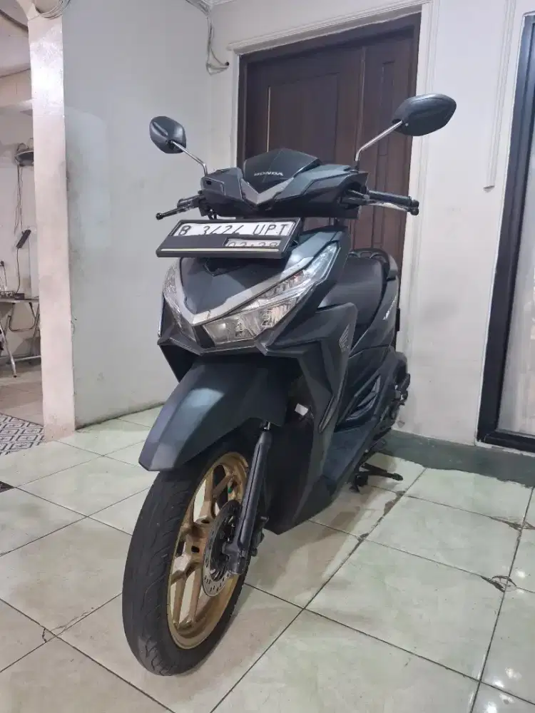 HONDA VARIO 150 CBS ISS TAHUN 2017, ISTIMEWA