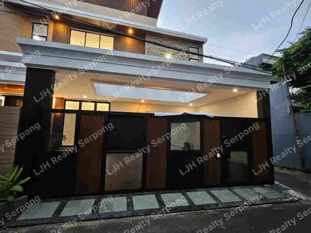 Rumah Baru ada Kolam Renang di Komp Griya Mandiri Radio Dalam Jaksel