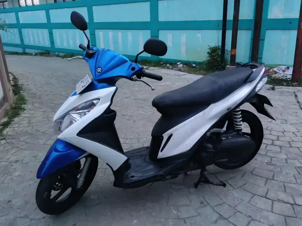 Suzuki SkyDrive 2010 stater tokcer halus mulus terawat