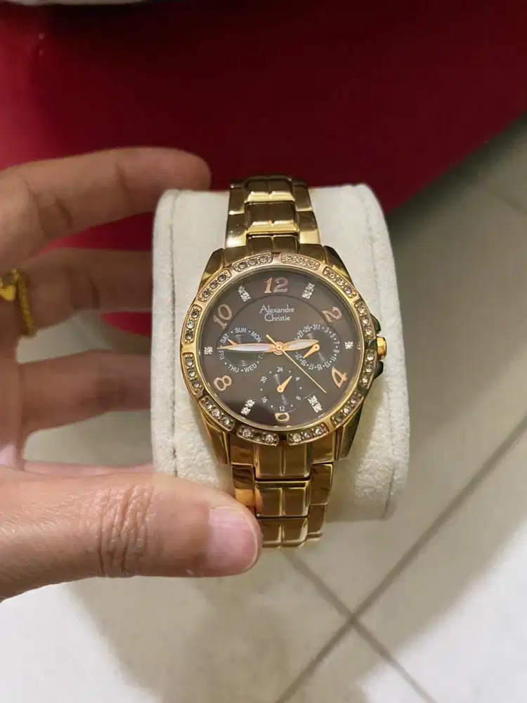 Jam tangan merk Alexander cristie