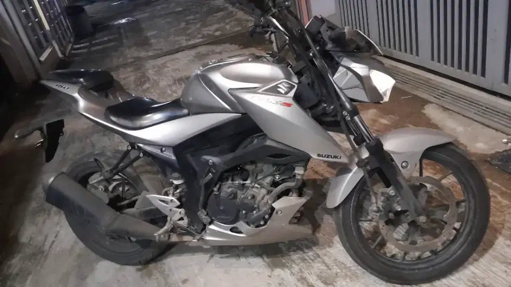 Suzuki GSX S 2017