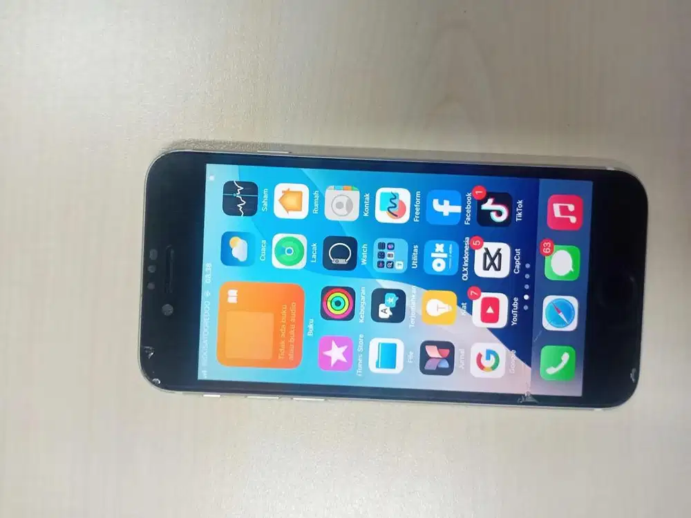Iphone se 2020 64 gb white