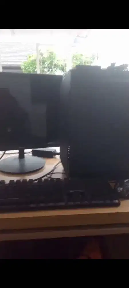 komputer fullset cpu ,keyboard,mouse