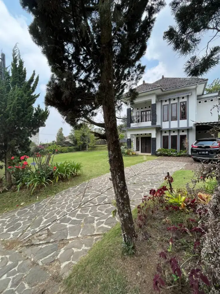 Villa Dijual Di Batu Lokasi View Super Dingin Tenang Dan Aman
