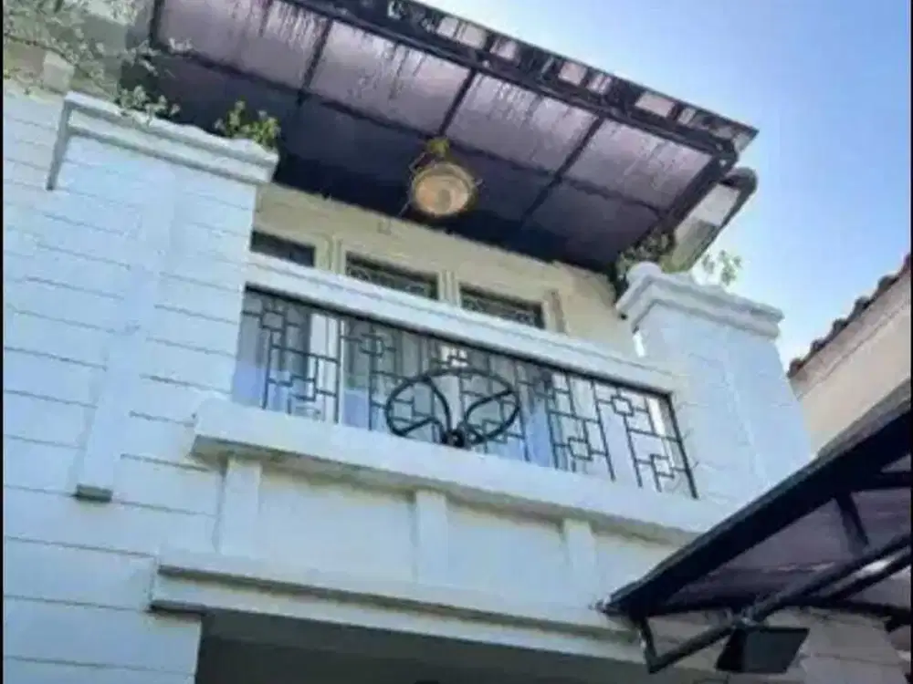 Jual Murah Tanah Cukup Luas Rumah Dua Lantai Legenda Wisata