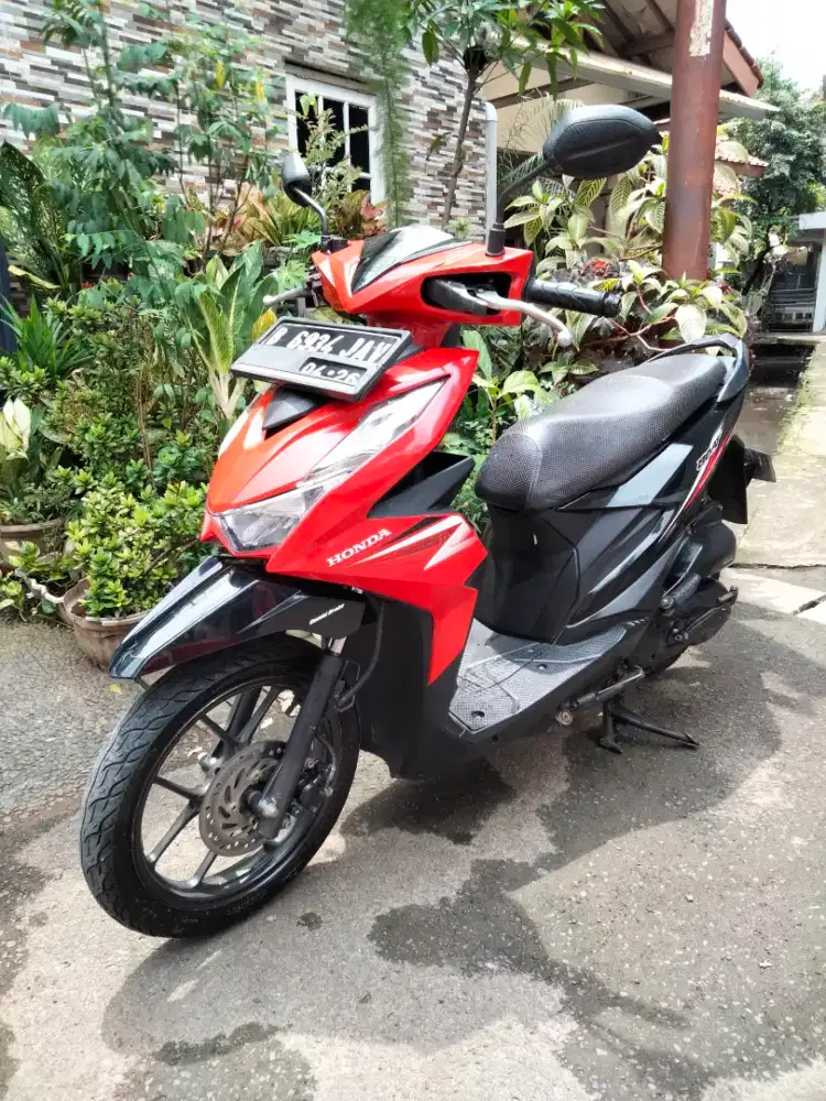 Honda Beat ECO Gress tahun 2021 pajak hidup