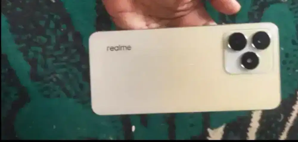 Handphone realme c53