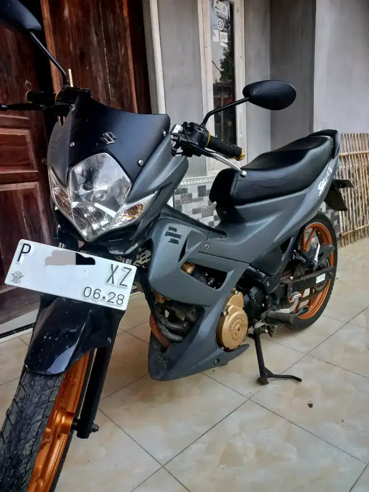 JUAL CEPAT SATRIA FU 2013, WARNA ASLI HITAM