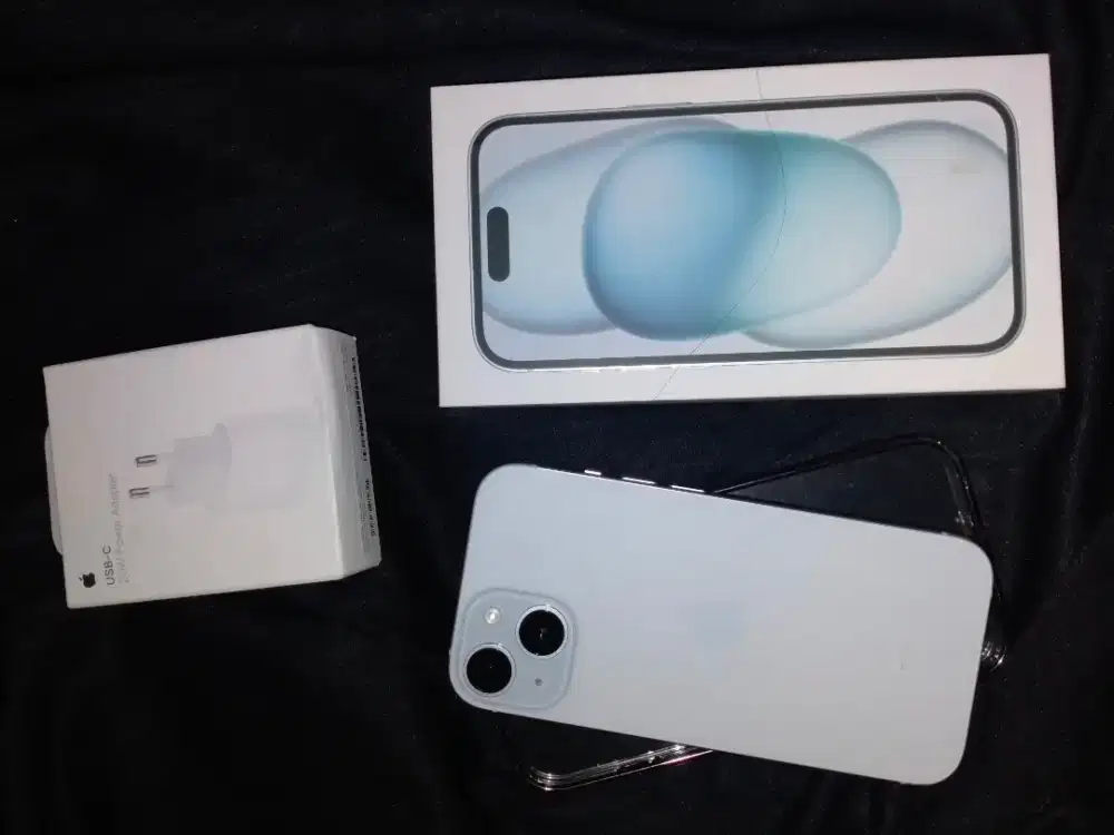 I phone 15 128 Blue
