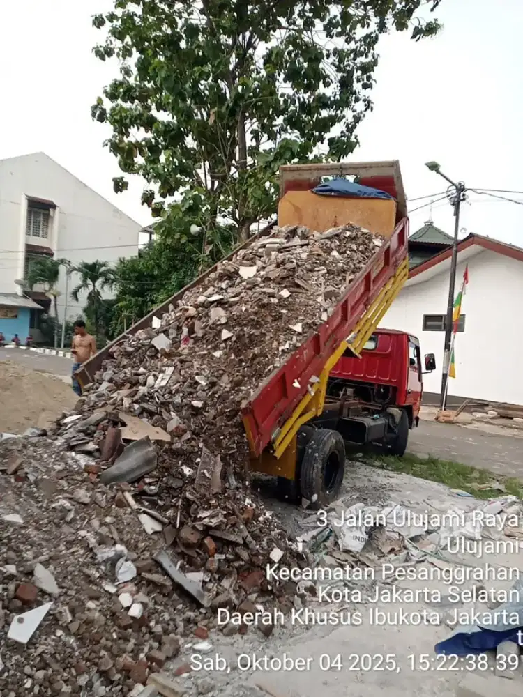 Jasa pengurugan puing bangunan