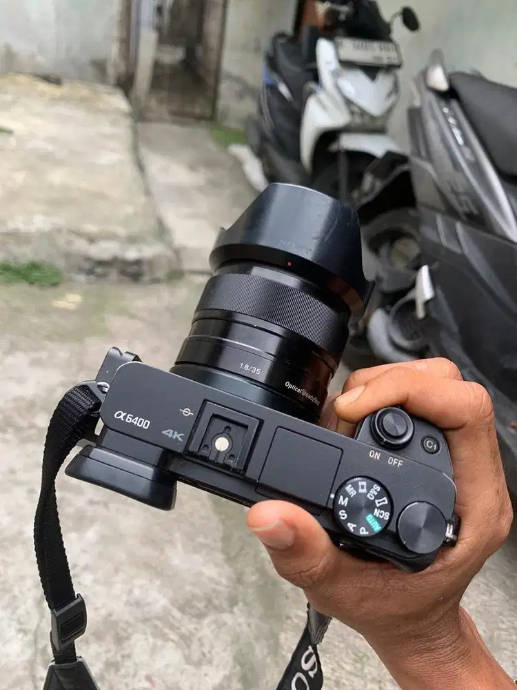 Sony A6400 lensa 35mm f1.8 Sony